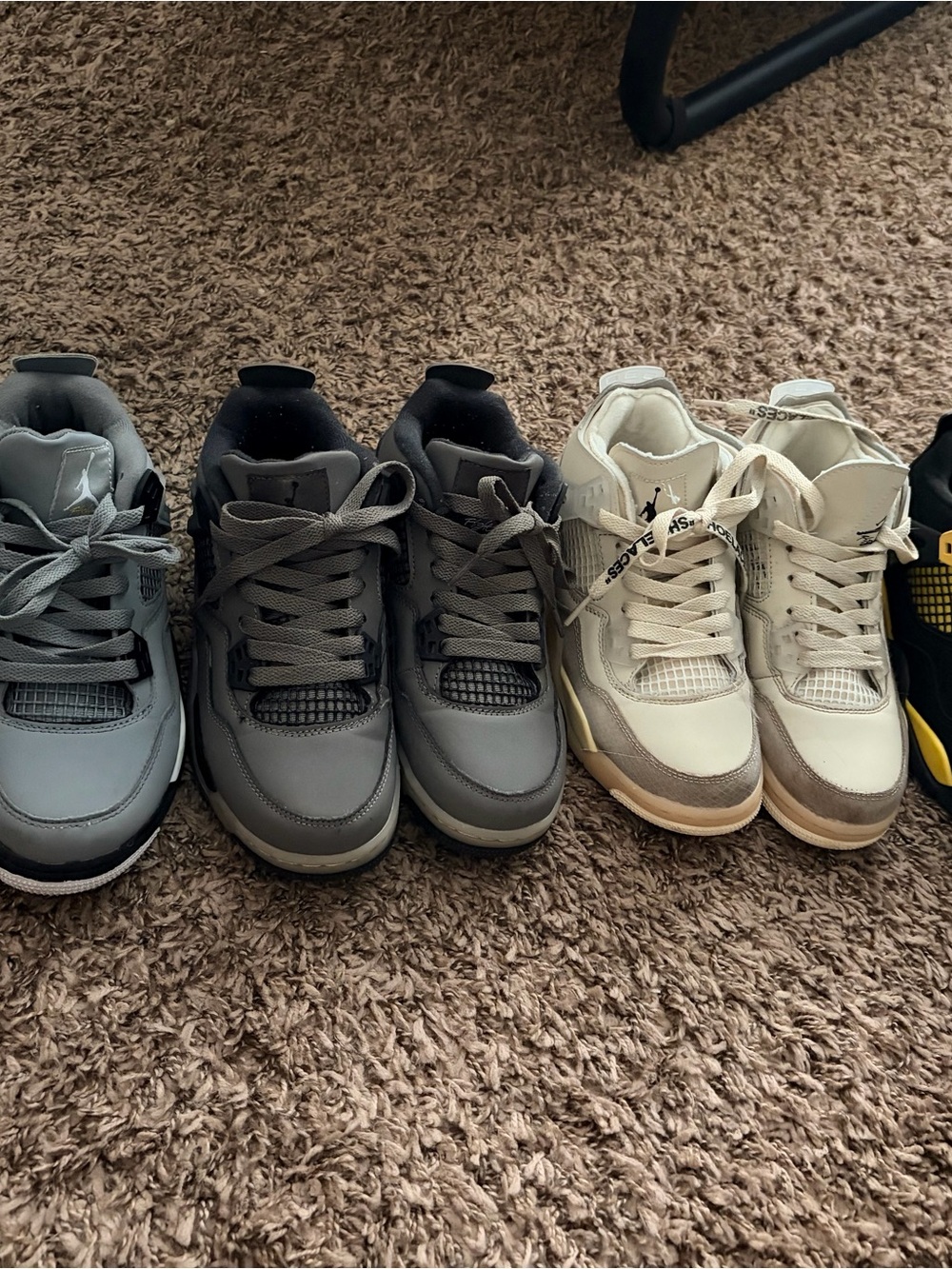 Jordan Kids' Retro Sneakers in Gray and Cream